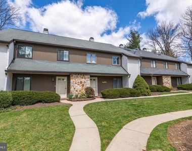 114 Pinecrest Lane - Photo Thumbnail 25