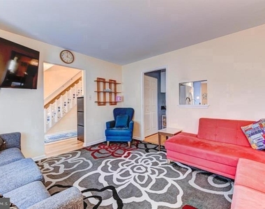 114 Pinecrest Lane - Photo Thumbnail 4