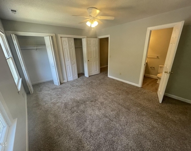 6140 Loch Laural Lane - Photo Thumbnail 17