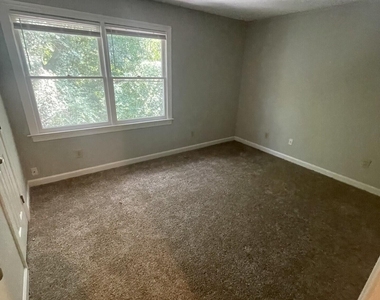 6140 Loch Laural Lane - Photo Thumbnail 16