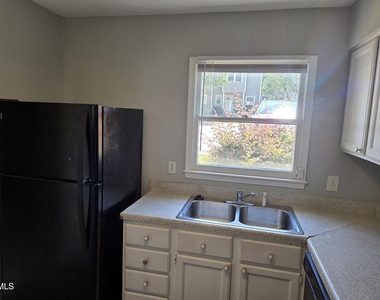 4425 Roller Court - Photo Thumbnail 5