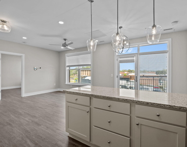 145 S Main Street - Photo Thumbnail 10