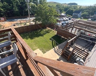7888 Anthony Highway - Photo Thumbnail 42