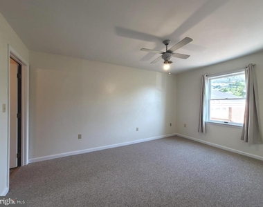 7888 Anthony Highway - Photo Thumbnail 24