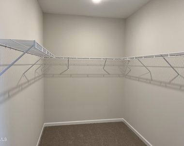 262 Streamliner Boulevard - Photo Thumbnail 12