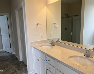 262 Streamliner Boulevard - Photo Thumbnail 9