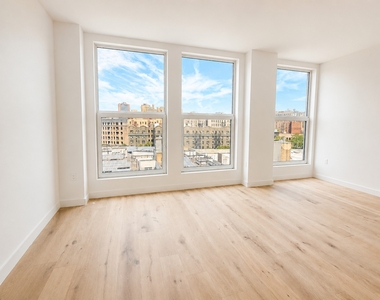 636 West 158th Street - Photo Thumbnail 2
