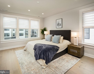 304 Squire Drive - Photo Thumbnail 19