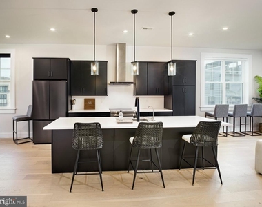 304 Squire Drive - Photo Thumbnail 8