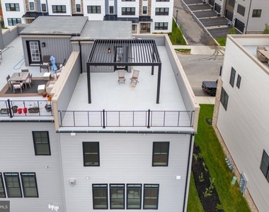 304 Squire Drive - Photo Thumbnail 31