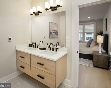 304 Squire Drive - Photo Thumbnail 22