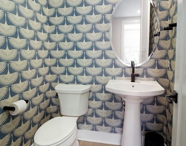 304 Squire Drive - Photo Thumbnail 18
