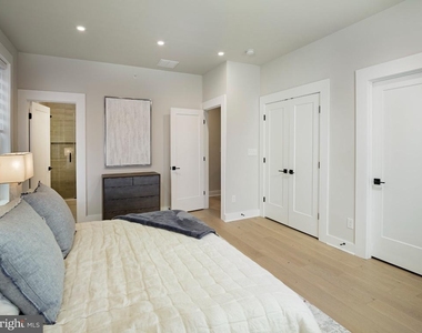 304 Squire Drive - Photo Thumbnail 20