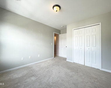 1304 Cozart - Photo Thumbnail 22