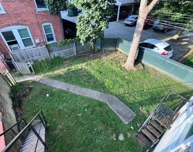 129 W Miner Street - Photo Thumbnail 17