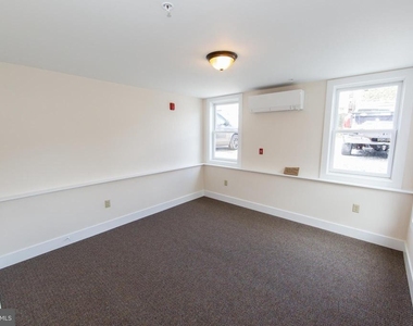 119 E Market Street - Photo Thumbnail 13