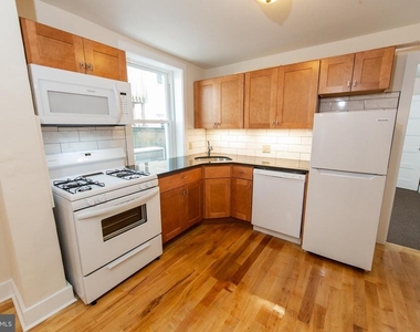 119 E Market Street - Photo Thumbnail 4