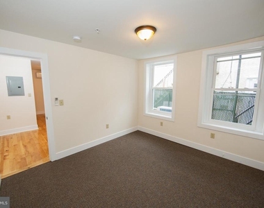 119 E Market Street - Photo Thumbnail 10