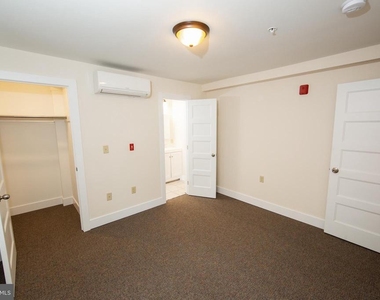 119 E Market Street - Photo Thumbnail 9