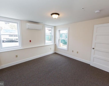 119 E Market Street - Photo Thumbnail 14