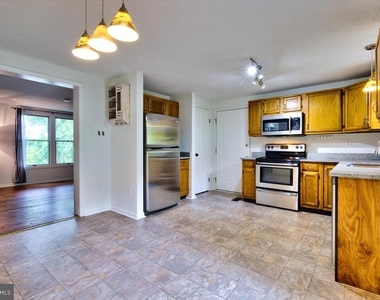342 Sherry Lane - Photo Thumbnail 15