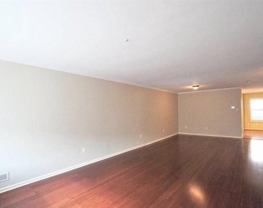 2607 Virginia Lane - Photo Thumbnail 1