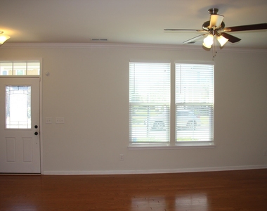 1012 Semora Lane - Photo Thumbnail 1