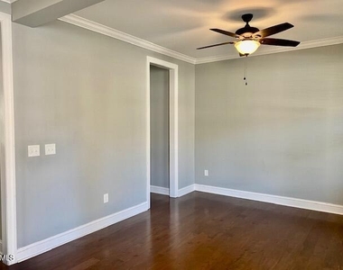 28 Grandwood Circle - Photo Thumbnail 4