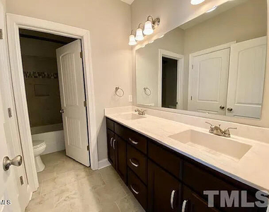 28 Grandwood Circle - Photo Thumbnail 23