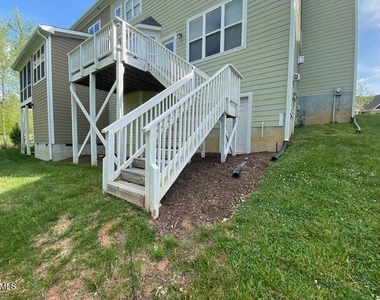 28 Grandwood Circle - Photo Thumbnail 25