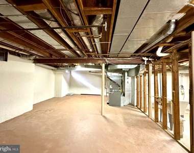 104 Sayre Dr - Photo Thumbnail 29