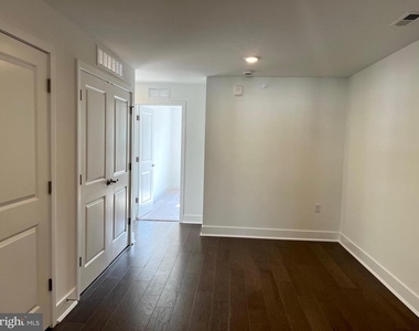 119 Stoutsburg Blvd - Photo Thumbnail 6