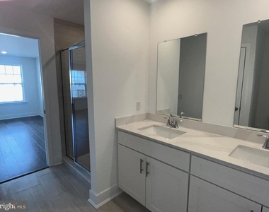 119 Stoutsburg Blvd - Photo Thumbnail 11
