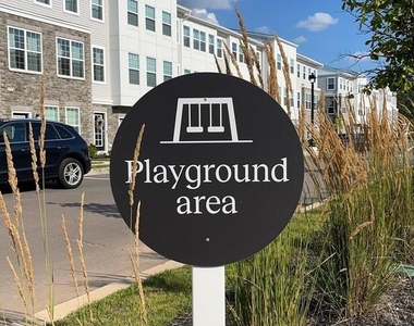 119 Stoutsburg Blvd - Photo Thumbnail 20