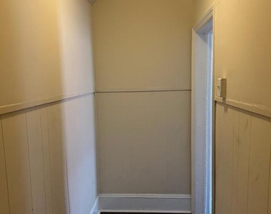297 Church Street - Photo Thumbnail 19