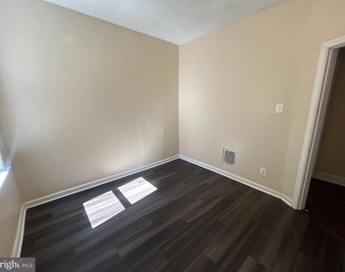 297 Church Street - Photo Thumbnail 16