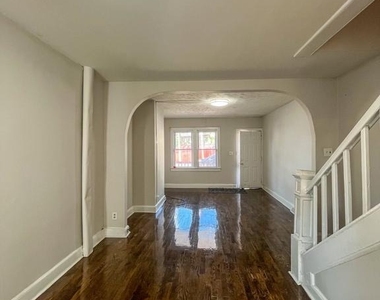 18 Wiley Avenue - Photo Thumbnail 13