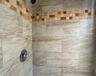18 Wiley Avenue - Photo Thumbnail 9