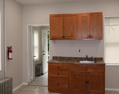 410 Commonwealth Avenue - Photo Thumbnail 10
