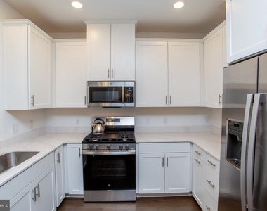 233 Lewis Fisher - Photo Thumbnail 10