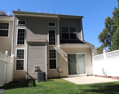 121 Chancellor - Photo Thumbnail 4