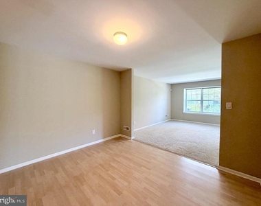 5504 Essex La - Photo Thumbnail 9