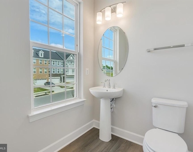 3817 Polo Place - Photo Thumbnail 8