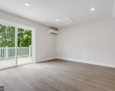 3817 Polo Place - Photo Thumbnail 22
