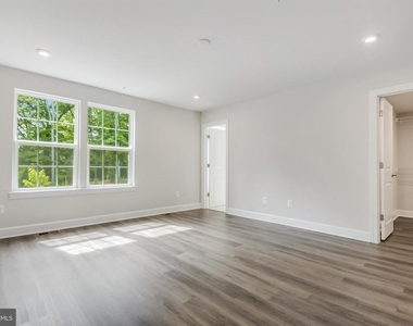 3817 Polo Place - Photo Thumbnail 10