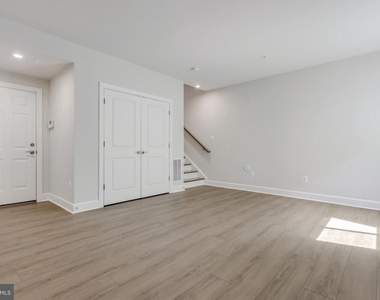 3817 Polo Place - Photo Thumbnail 27