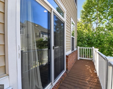 1725 Fernwood Drive - Photo Thumbnail 15