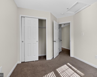 1725 Fernwood Drive - Photo Thumbnail 9