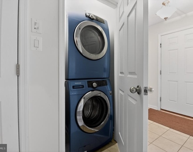 1725 Fernwood Drive - Photo Thumbnail 1