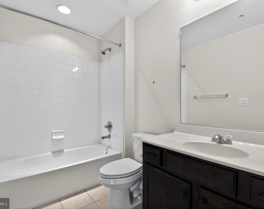 1725 Fernwood Drive - Photo Thumbnail 11